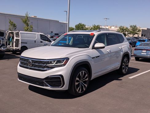 Used 2022 Volkswagen Atlas SEL Premium AWD/4WD image 11