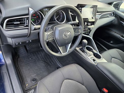 Used 2022 Toyota Camry LE FWD image 13