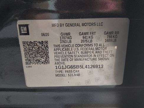 Used 2020 Chevrolet Sonic LT FWD image 33