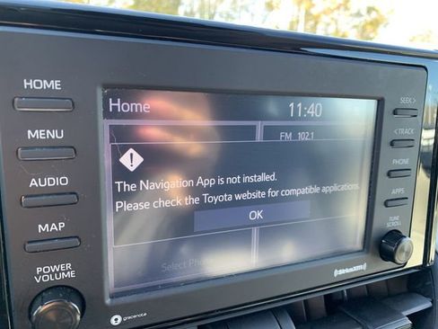 Used 2021 Toyota RAV4 XLE w/ Convenience Package image 23