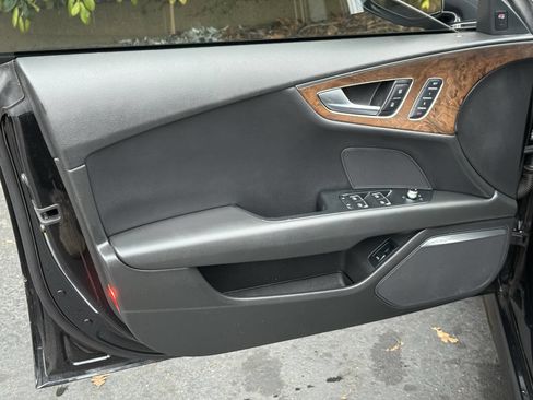 Used 2013 Audi A7 3.0T Prestige w/ Prestige Pkg image 12