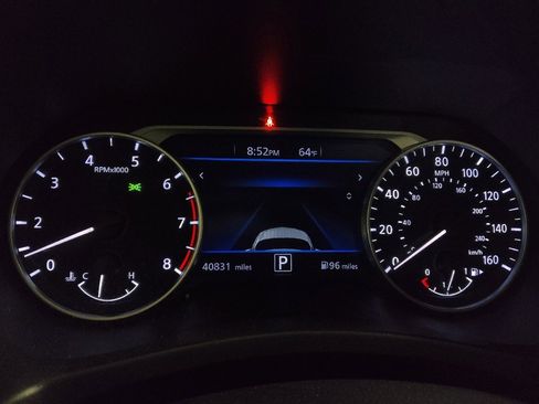 Used 2023 Nissan Sentra SV w/ All-Weather Package FWD image 23