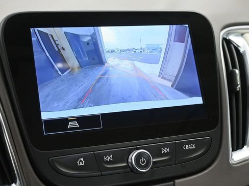 Used 2023 Chevrolet Malibu LT w/ Driver Confidence Package image 32