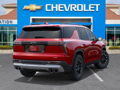 New 2026 Chevrolet Traverse Z71 w/ Enhanced Driving Package image 4