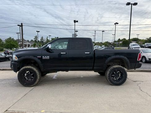 Used 2016 RAM 2500 Laramie AWD/4WD image 10