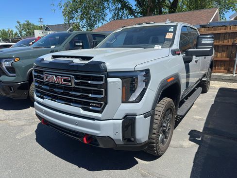 Used 2025 GMC Sierra 3500 AT4 w/ AT4 Premium Plus Package AWD/4WD image 1