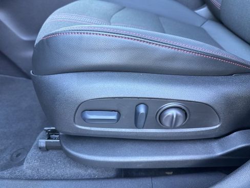 Used 2024 Chevrolet Equinox RS image 11