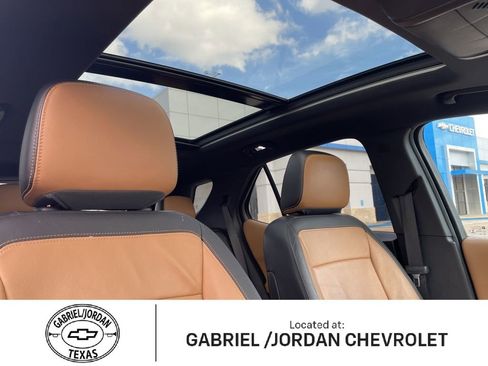 Used 2021 Chevrolet Equinox Premier image 29