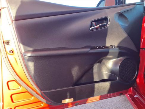 Used 2016 Toyota Prius Four Touring image 18