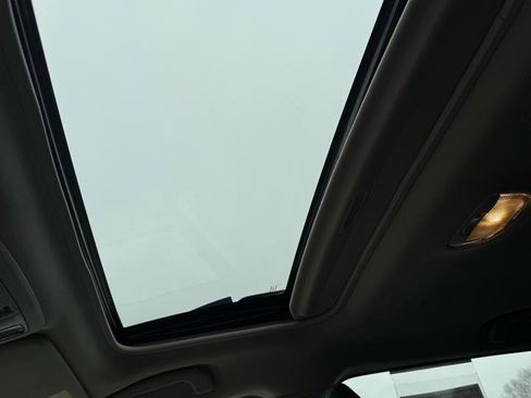 Used 2017 Subaru Outback 2.5i Limited image 15