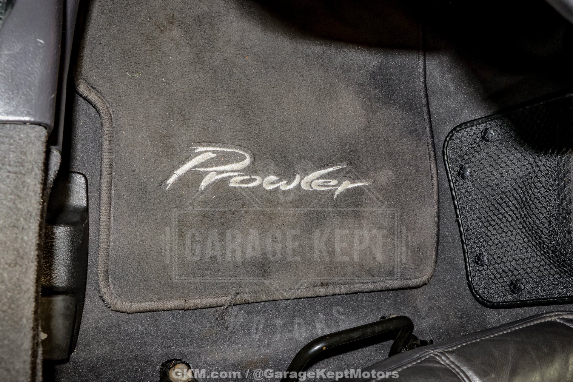 Used 1999 Plymouth Prowler RWD image 93