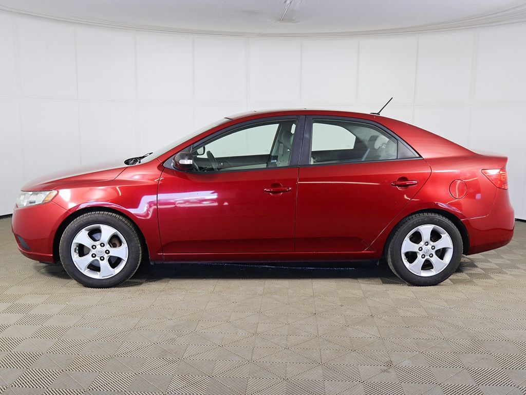 Used 2010 Kia Forte EX FWD image 8