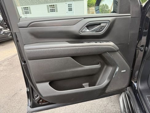 Used 2023 GMC Yukon AT4 image 15