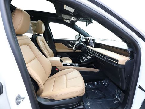 Certified 2022 Lincoln Corsair Grand Touring AWD/4WD image 22