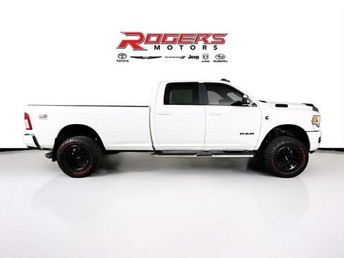 Certified 2022 RAM 3500 Big Horn w/ Level A Equipment Group image 9