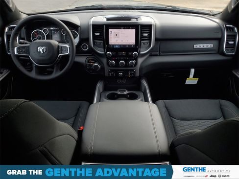 New 2026 RAM 1500 4x4 Crew Cab image 24