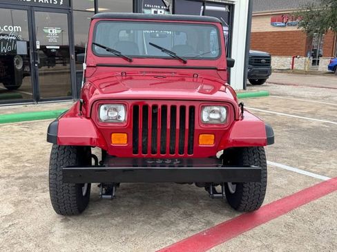 Used 1987 Jeep Wrangler Base image 3
