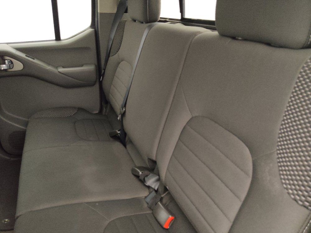 Used 2016 Nissan Frontier Desert Runner RWD image 18