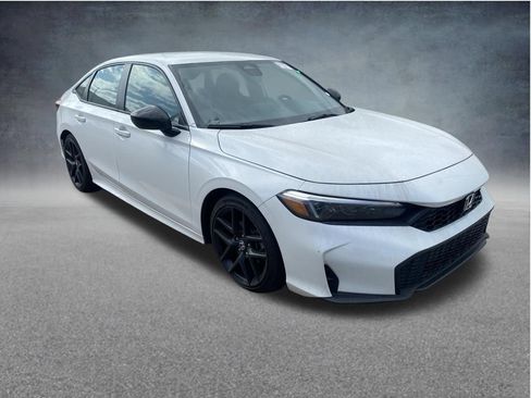 Used 2025 Honda Civic Sport image 4