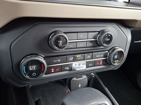 Certified 2025 Ford Bronco Big Bend image 15