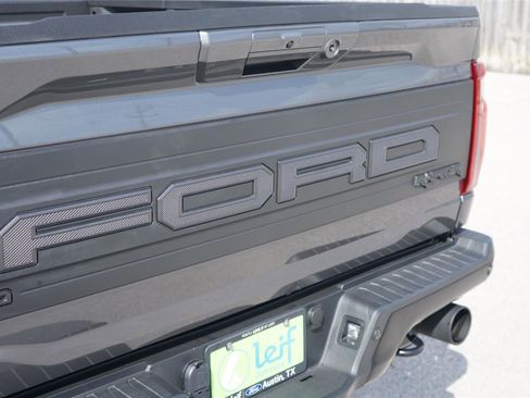 Used 2025 Ford F150 Raptor AWD/4WD image 8