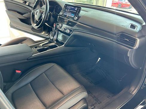 Used 2022 Honda Accord Sport image 26