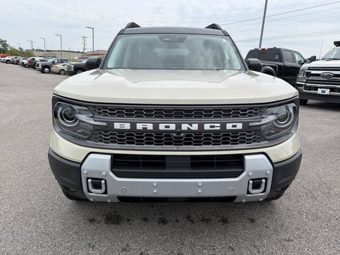 Certified 2025 Ford Bronco Sport Badlands w/ Badlands Tech Package AWD/4WD image 2