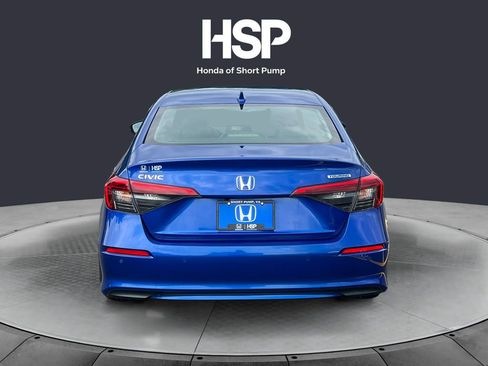 Used 2022 Honda Civic Touring image 4