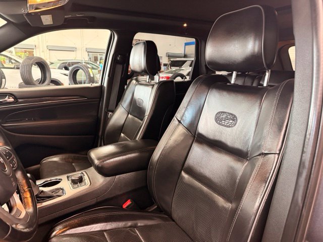 Used 2019 Jeep Grand Cherokee Overland AWD/4WD image 6