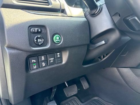 Used 2018 Honda Ridgeline RTL-E image 13
