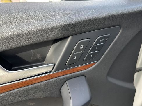 Used 2022 Audi Q5 2.0T Premium Plus image 12