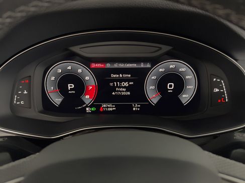 Used 2025 Audi SQ7 Prestige w/ Prestige Package image 26