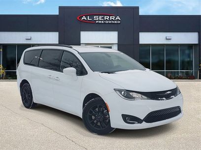 Used 2020 Chrysler Pacifica Touring-L