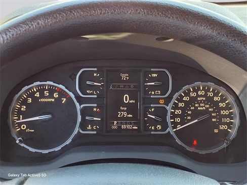 Used 2020 Toyota Tundra SR5 w/ SR5 Upgrade Package image 32