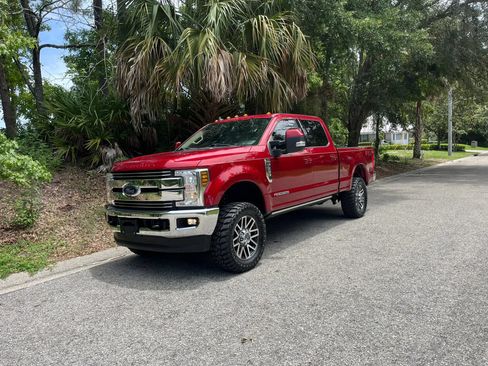 Used 2019 Ford F350 Lariat w/ Lariat Ultimate Package AWD/4WD image 6