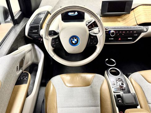Used 2014 BMW i3 w/ Parking Assistant Package image 2