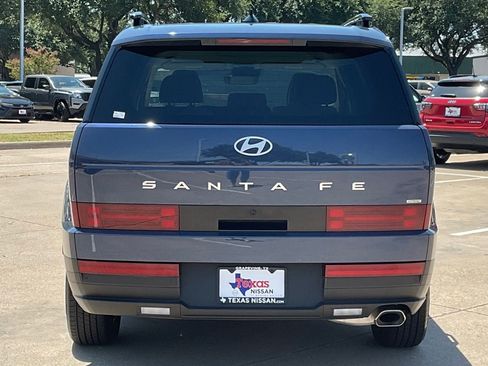 Used 2025 Hyundai Santa Fe SEL AWD/4WD image 5