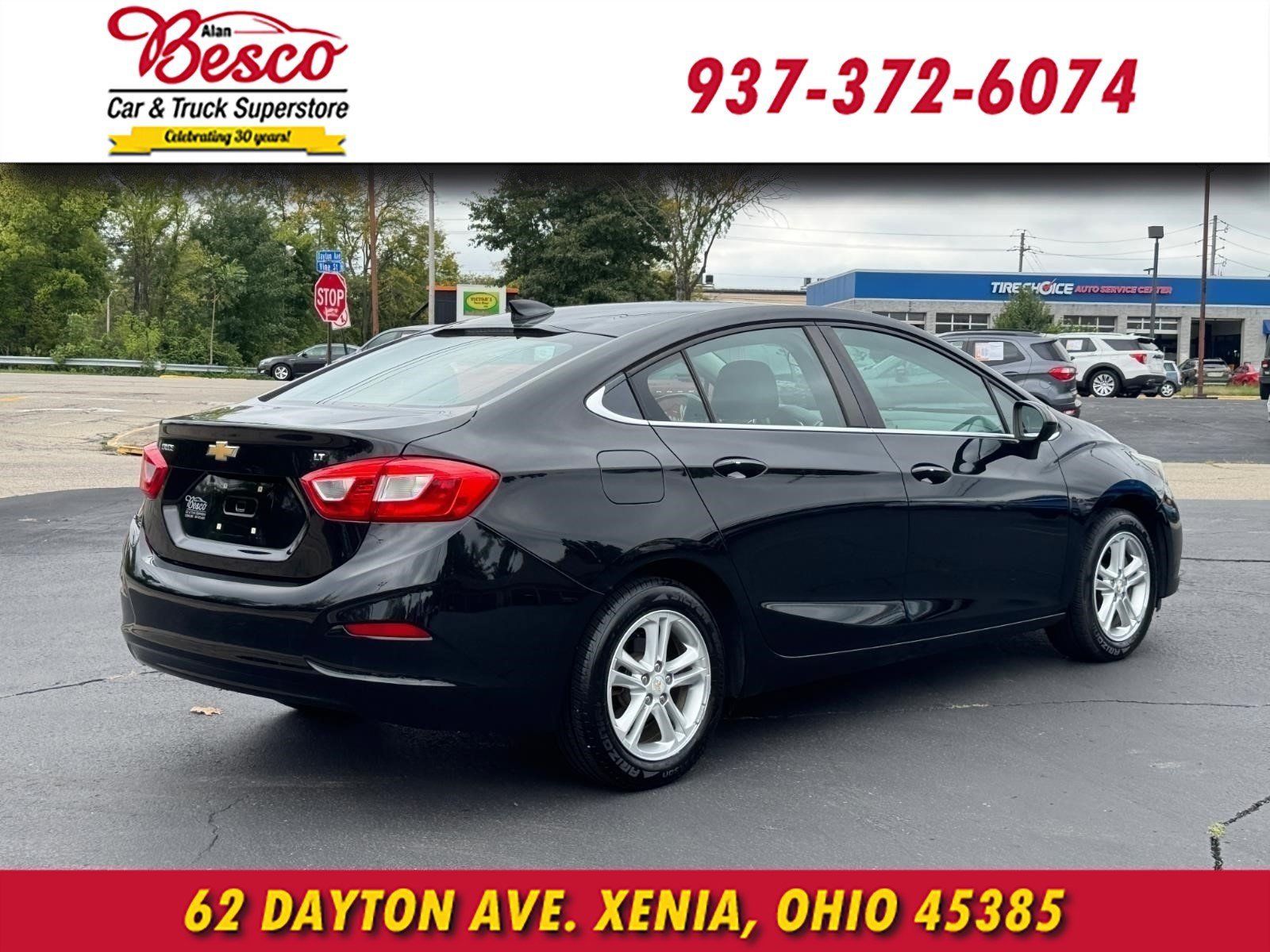 Used 2016 Chevrolet Cruze LT w/ Convenience Package FWD image 4