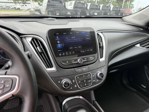 Used 2024 Chevrolet Malibu LT w/ Midnight Edition image 20