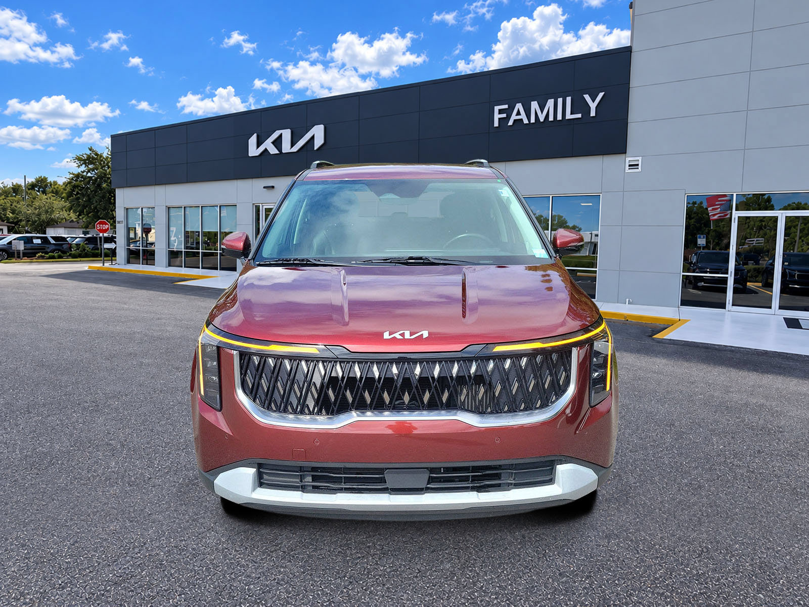 Certified 2025 Kia Carnival EX FWD image 2