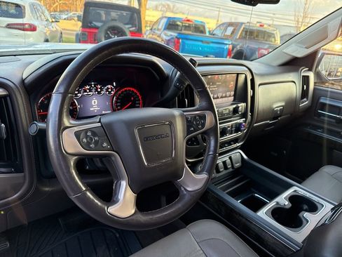 Used 2016 GMC Sierra 2500 Denali image 37