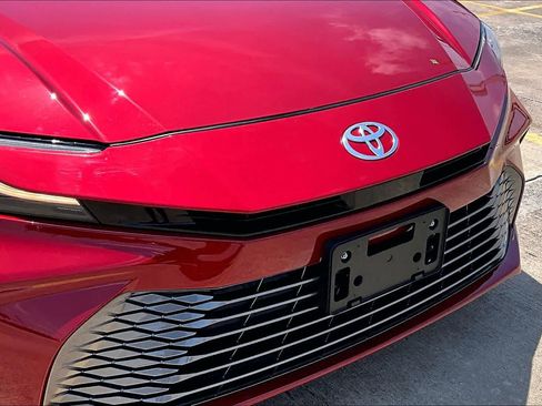 Certified 2026 Toyota Camry XLE FWD image 29
