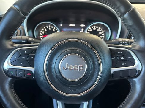 Used 2017 Jeep Compass Limited w/ Navigation Group AWD/4WD image 24