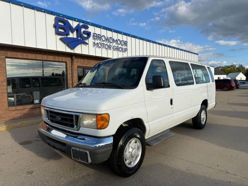 Used 2007 Ford E-350 and Econoline 350 XLT image 31