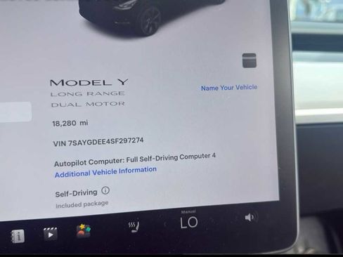 Used 2025 Tesla Model Y Long Range AWD/4WD image 5