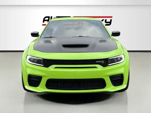 Used 2023 Dodge Charger Scat Pack image 2