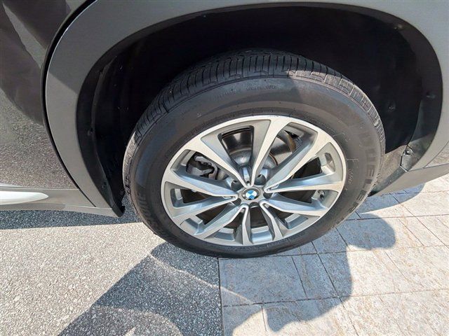 Used 2018 BMW X3 xDrive30i AWD/4WD image 13