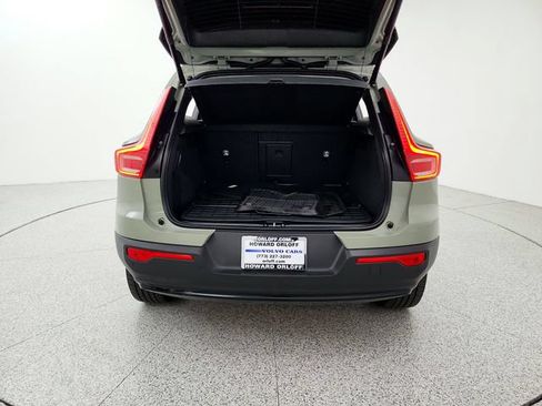 Certified 2024 Volvo XC40 B5 Core AWD/4WD image 15