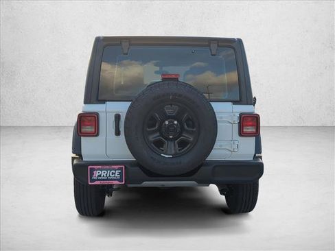 Used 2026 Jeep Wrangler Sport image 6