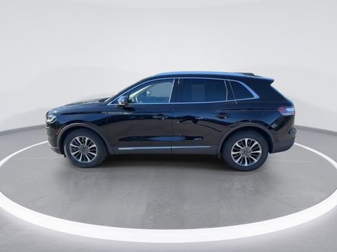 Used 2023 Lincoln Nautilus Standard w/ Premium Package image 4